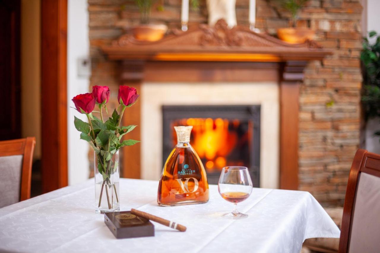 Boutique Hotel Budzak ชเดียร์ ภายนอก รูปภาพ