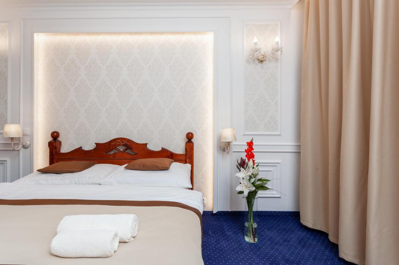 Boutique Hotel Budzak ชเดียร์ ภายนอก รูปภาพ